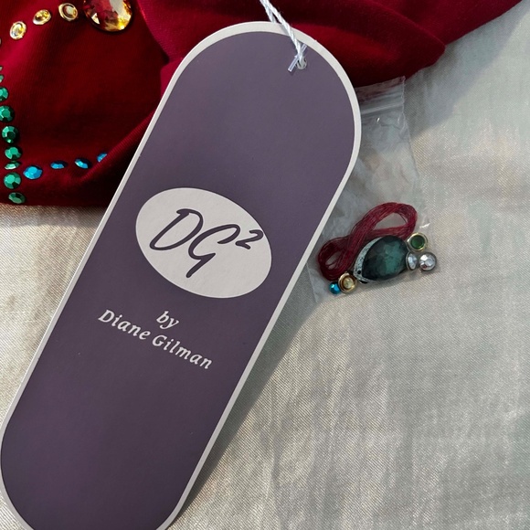 TOP, HAND SEWN MULTICOLOUR BEADS, RED, SIZE 3X, ROUND NECK, LONG SLEEVE, DIANE - Picture 10 of 15